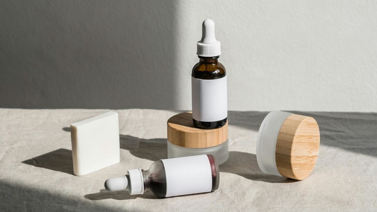 Apa Saja Skincare yang Tidak Boleh Disimpan di Kulkas? Kenali Risikonya