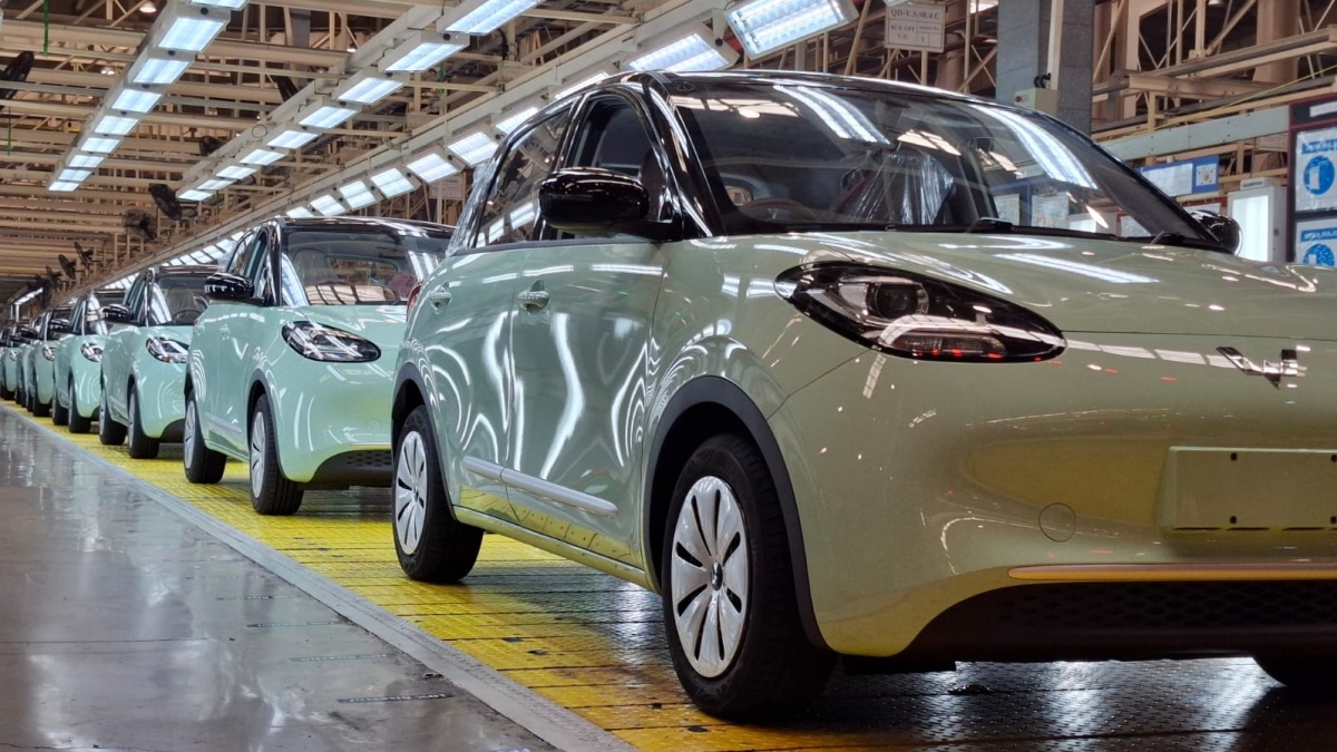 Delapan Tahun Kiprah Wuling Tandai Era Baru Mobil China di Indonesia