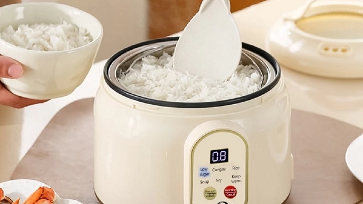 Berapa Lama Nasi Boleh Dipanaskan di Rice Cooker? Ini 8 Tips agar Tidak Cepat Basi