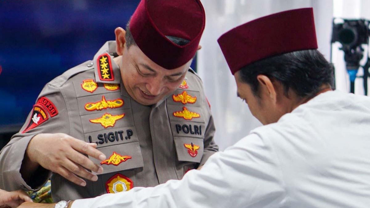 Kapolri Bertemu UAS: Singgung soal Kritikan, Ungkap Perbedaan dan Saudara Baru