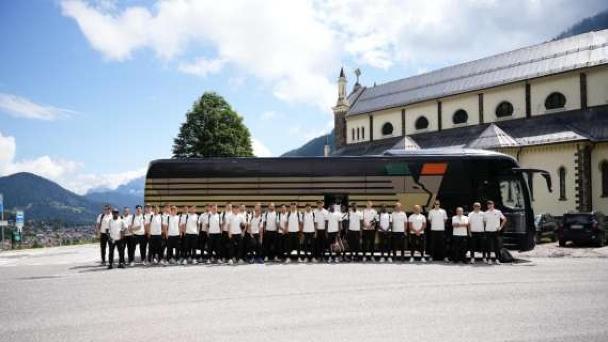 Rilis Resmi Daftar Pemain Venezia 2025/2026, Tak Ada Nama Jay Idzes?