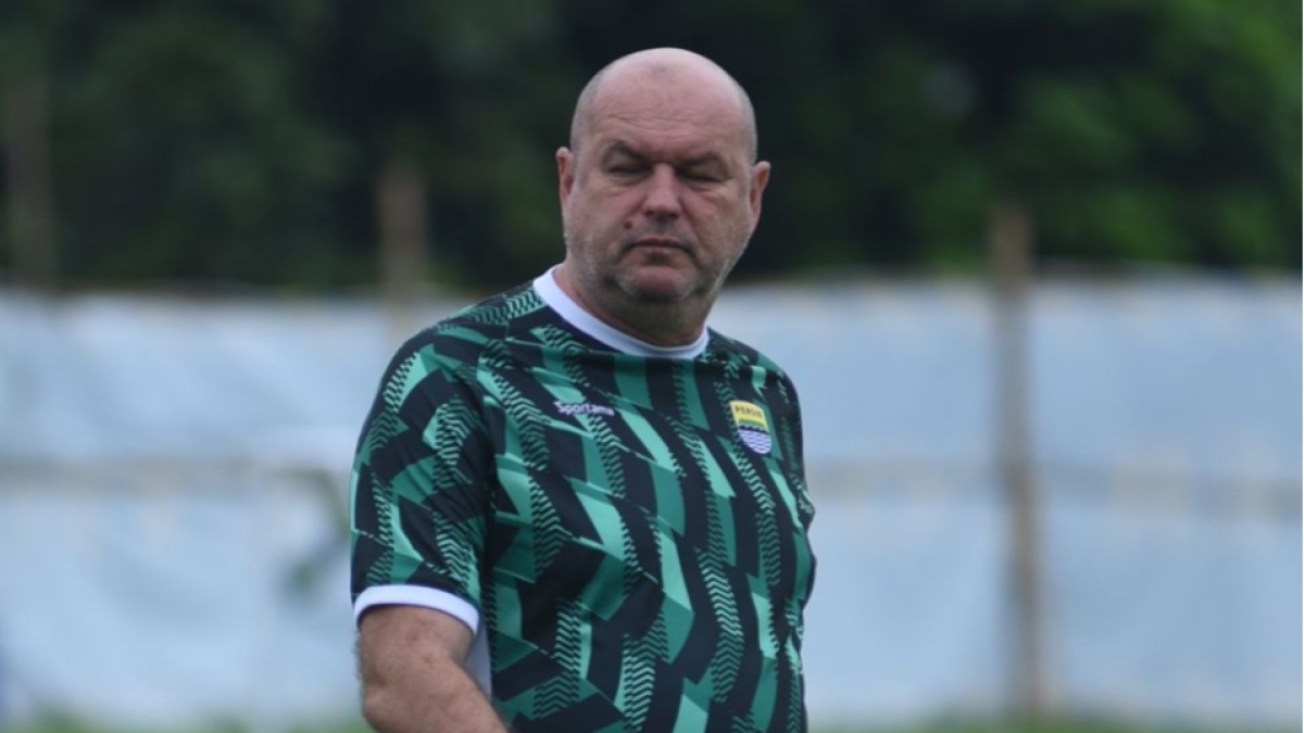 TC di Thailand, Bojan Hodak Nilai Persib Semakin Kompak
