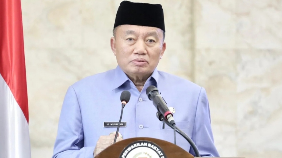Nepotisme Terang-terangan? Anak Gubernur Kalsel Jabat Komisaris Bank Daerah