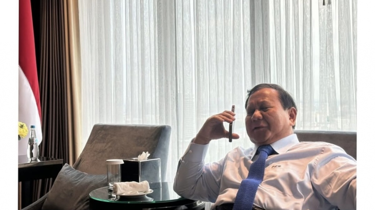 Ngobrol 17 Menit Lewat Telepon, Prabowo Puji Trump Negosiator Tangguh