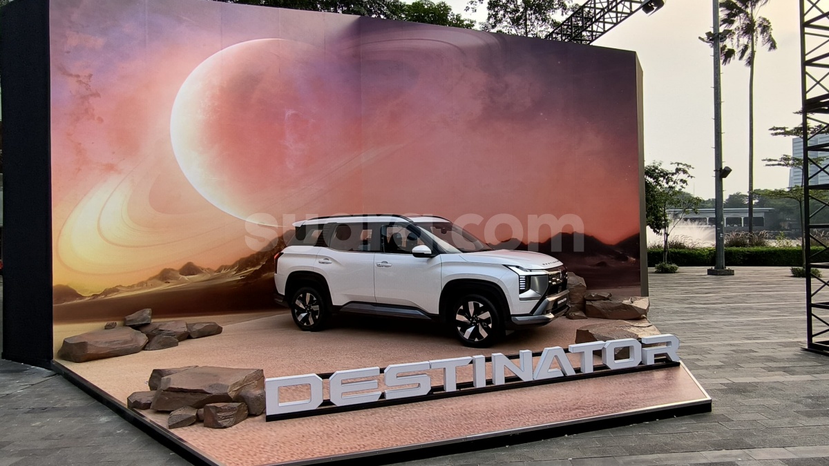 Mitsubishi Destinator, SUV 7 Penumpang untuk Keluarga, Debut Global di Indonesia