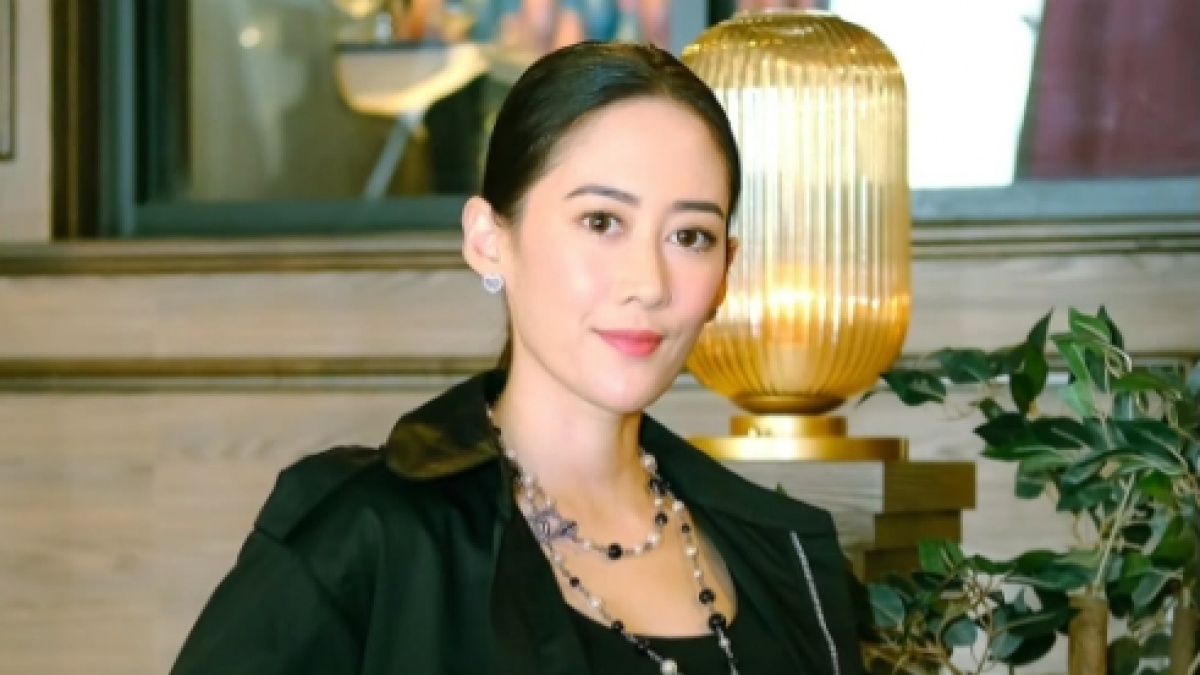 Suami Disebut Selingkuh dengan Iris Wullur, Ninik Cucu Pendiri Mustika Ratu Diduga Alami KDRT