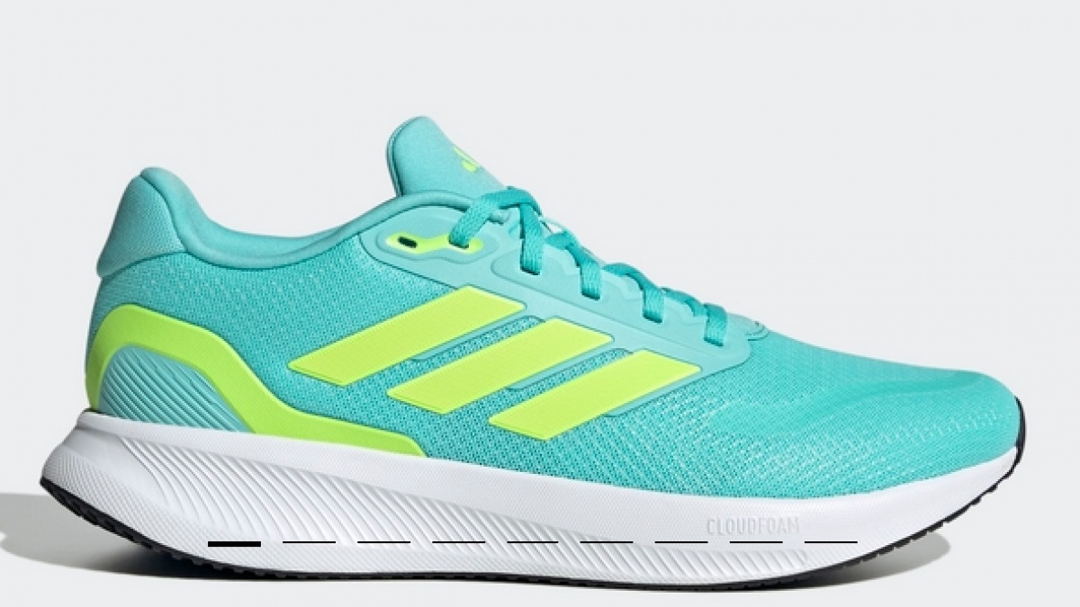 DNA Juara, Harga Merakyat: 5 Sepatu Lari Adidas Termurah dan Terbaik Edisi Juli 2025