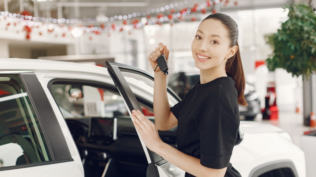 5 Mobil Bekas di Bawah 100 Juta buat Mahasiswi, Stylish Banyak Pilihan Warna