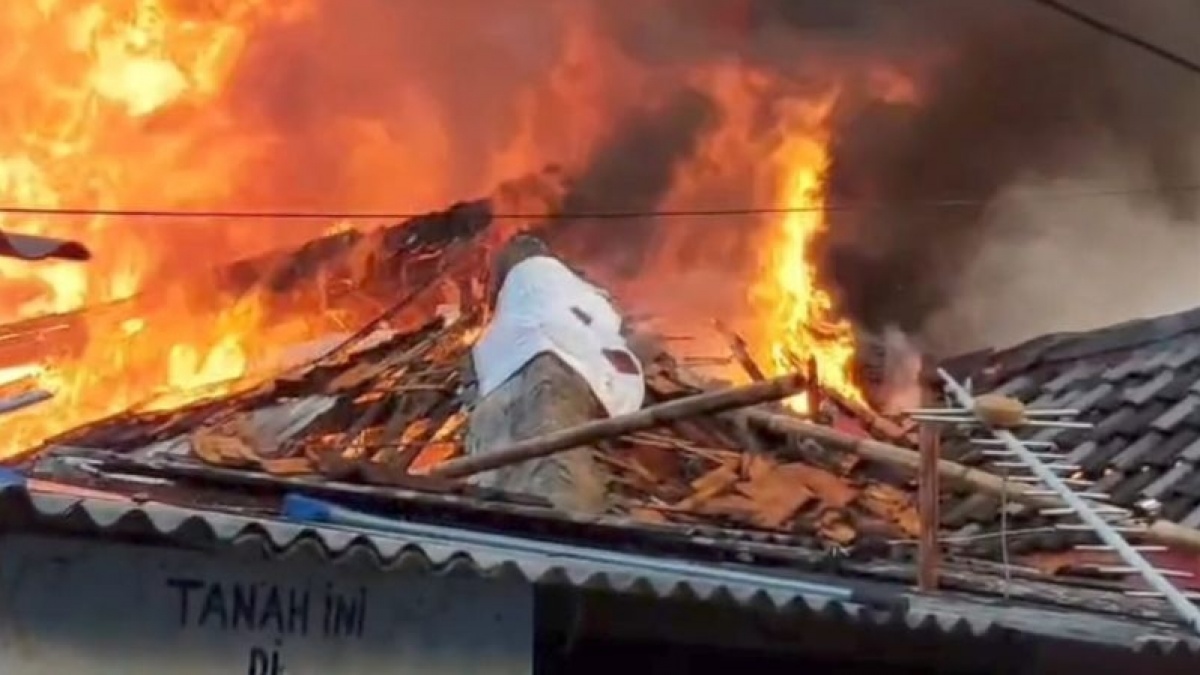 Kebakaran di Tebet Tewaskan 4 Anak, Jerit 'Mama Tolong Aku' Sempat Didengar Warga