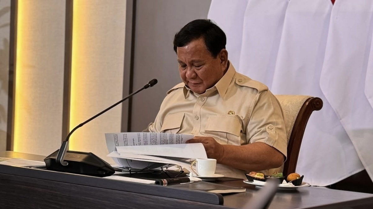 Pengamat Desak Prabowo 'Bersih-bersih' Kabinet, Singgung Menteri Bermasalah