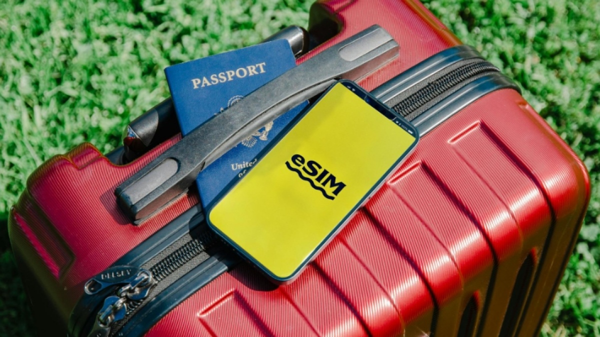 5 Rekomendasi HP Murah Support eSIM Tahun 2025: Fitur Canggih, Cocok untuk Travelling