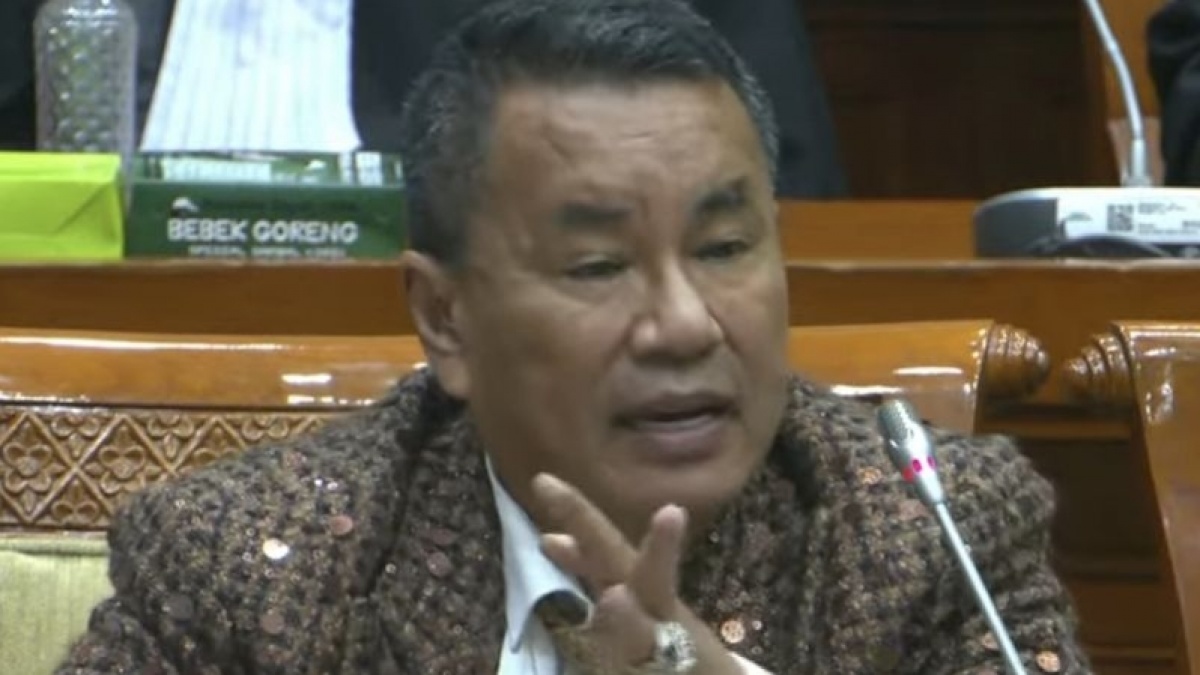 Hotman Paris Murka Lihat Pengacara Jokowi Duduk di Belakang Saat Sidang: Tidak Ada Harga Diri!