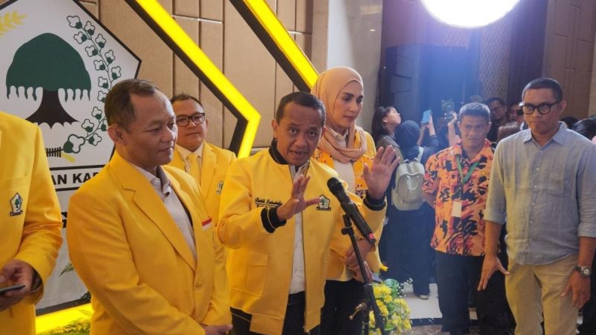 Bungkam Soal OTT Wamenaker, Ketum Golkar: Kami Garda Terdepan Lawan 'Bibit Penyakit' Pemerintah