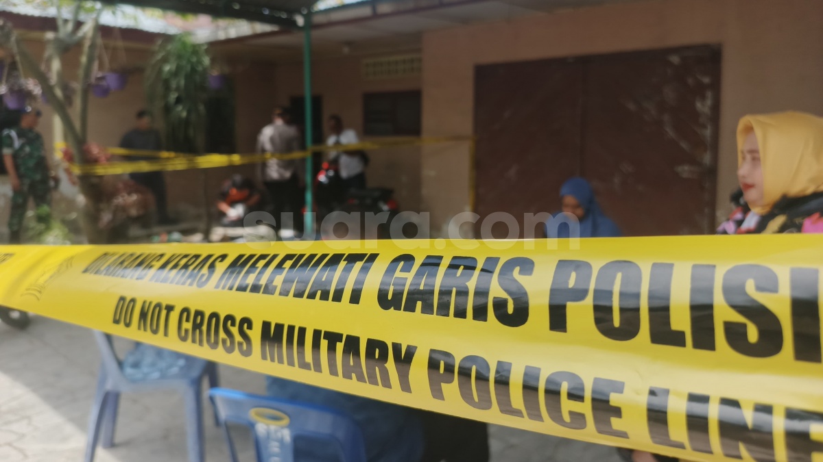 Kesaksian Warga soal 5 Jenazah Terkubur dalam Satu Liang di Belakang Rumah