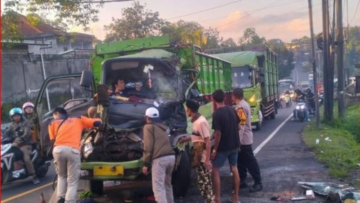 Kecelakaan Beruntun di Tabanan: Gara-Gara Truk Mogok, Pengendara Motor Jadi Korban