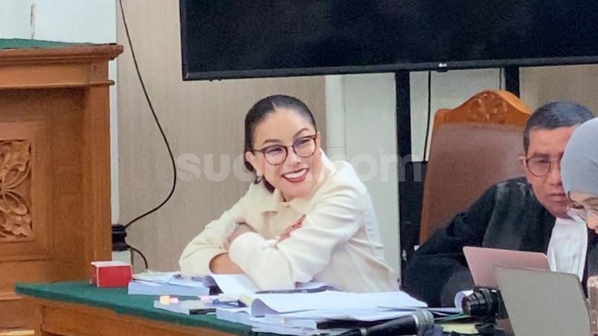 Peran Oky Pratama Terungkap di Sidang, Suruh Reza Gladys Sumpal Mulut Nikita Mirzani Pakai Uang