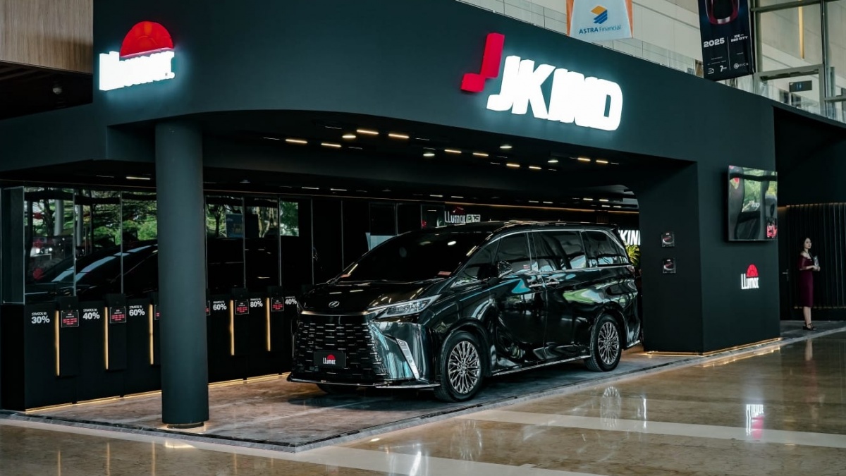 JKIND Tawarkan Kaca Film Mobil Anti Maling di GIIAS 2025