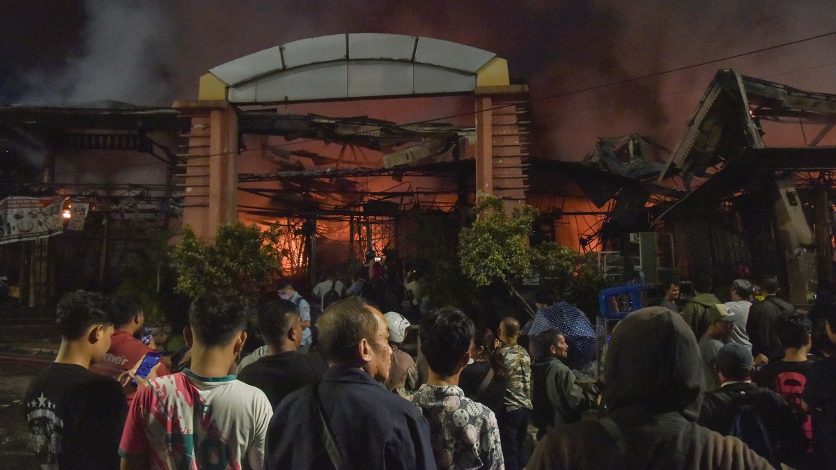 Kebakaran Taman Puring: Tak Ada Korban Jiwa, Tahanan Polsek Terpaksa Diungsikan