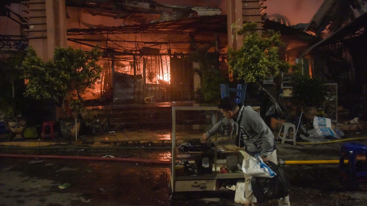 551 Kios di Pasar Taman Puring Hangus Terbakar, Berapa Nilai Kerugiannya?