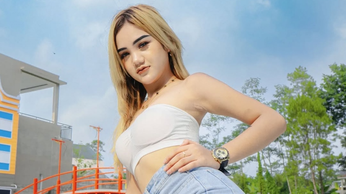 Warga sampai Antre, Berapa Tarif Foto Bareng Biduan Sound Horeg?