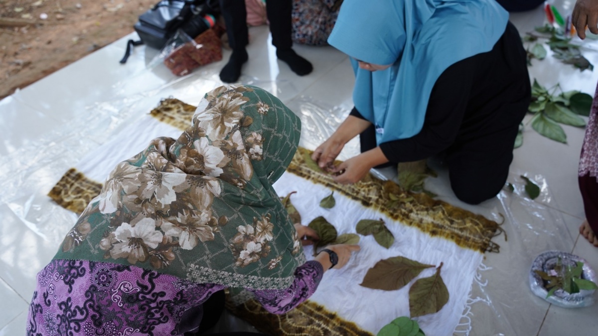 Kewirausahaan Desapreneur ECOSALAM Berdayakan Puluhan IRT di Desa Tiwingan Lama