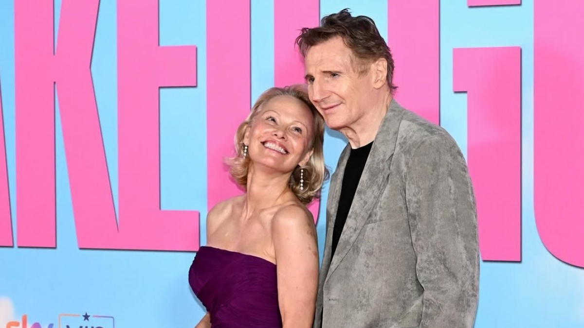 Segini Beda Kekayaan Liam Neeson dan Pamela Anderson yang Cinlok di The Naked Gun