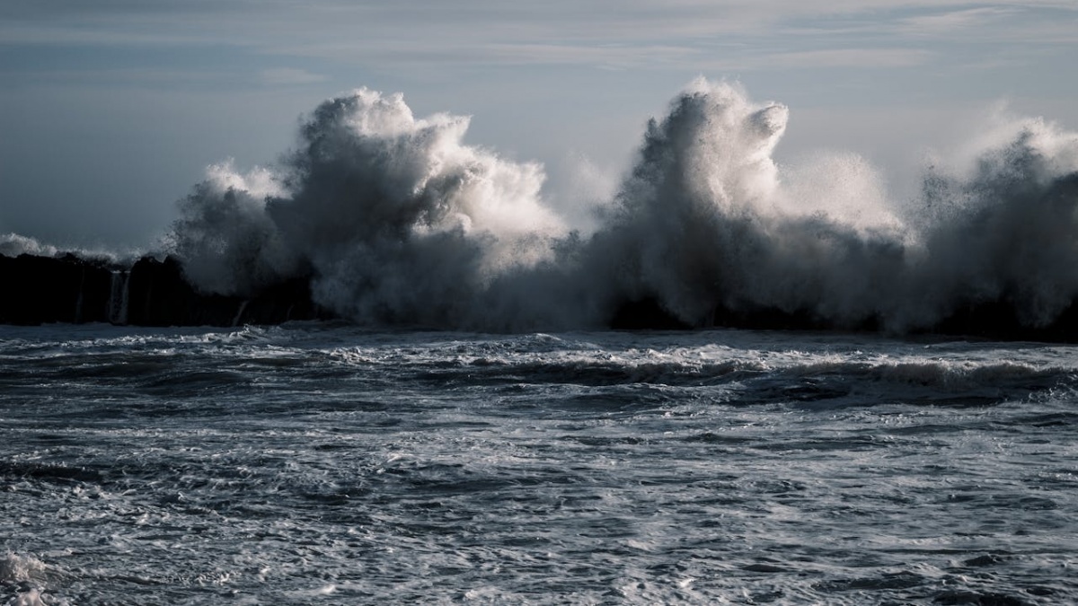 PM Jepang Minta Warganya Evakuasi ke Tempat Lebih Tinggi Usai Peringatan Tsunami 3 Meter