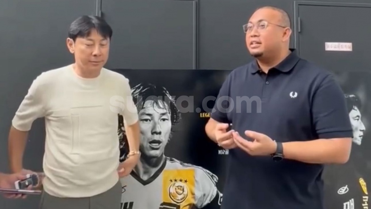 Andre Rosiade Tanya Sumbernya Langsung, STY Bantah Pratama Arhan Pemain Titipan