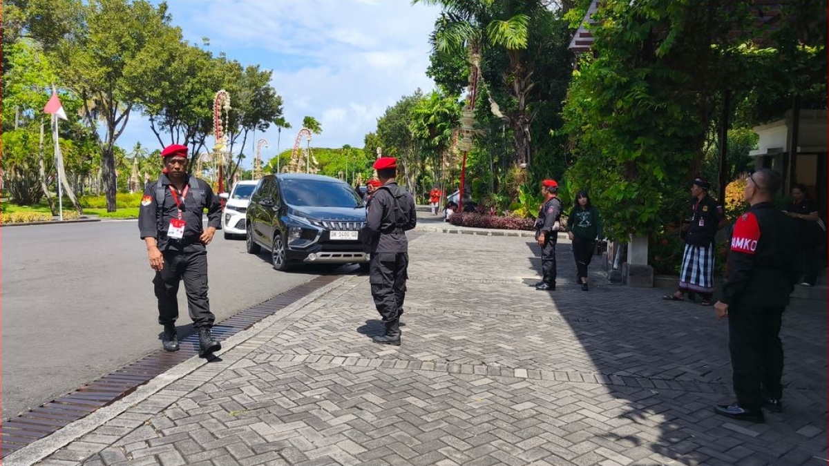 Eksklusif dari Bali: Suasana Terkini Kongres PDIP, Penjor Banteng Berjejer, Pecalang Siaga