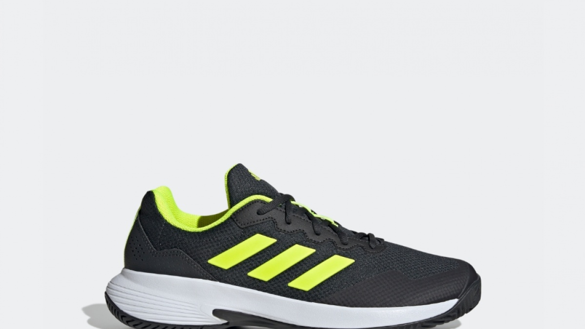 Tampil Maksimal di Lapangan, Ini Alasan Adidas Gamecourt 2.0 Jadi Sepatu Tenis Andalan untuk Pemula