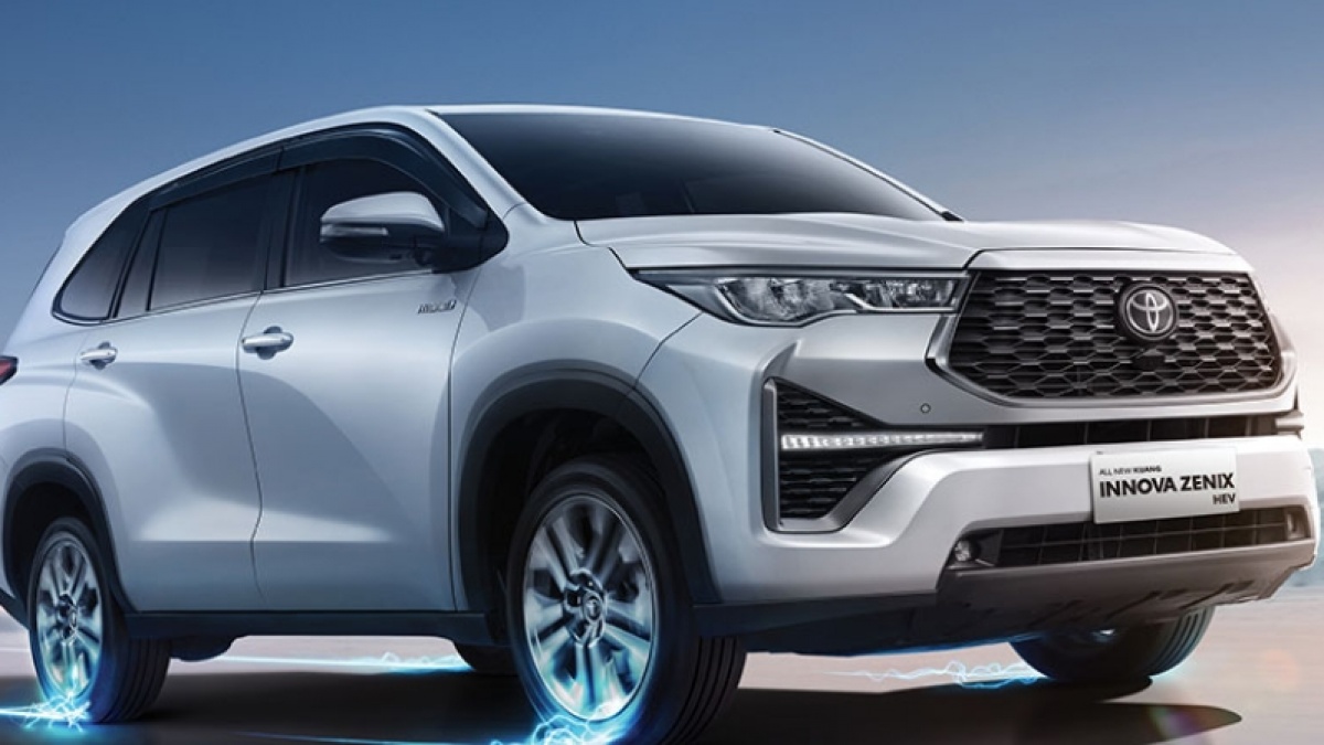 4 Rekomendasi Ban Mobil Innova yang Bagus dan Awet, Mulai Rp700 Ribuan