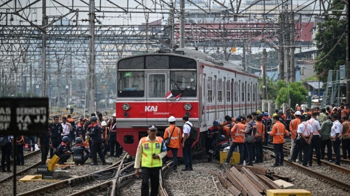 KAI Commuter Terapkan Rekayasa Rute Pasca Tabrakan KA di Bekasi Timur, Ini Daftar Lengkapnya