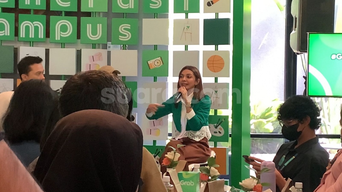 Najwa Shihab Nyaris Lewatkan Undangan Pernikahan Luna Maya Gara-gara Marak Penipuan Digital