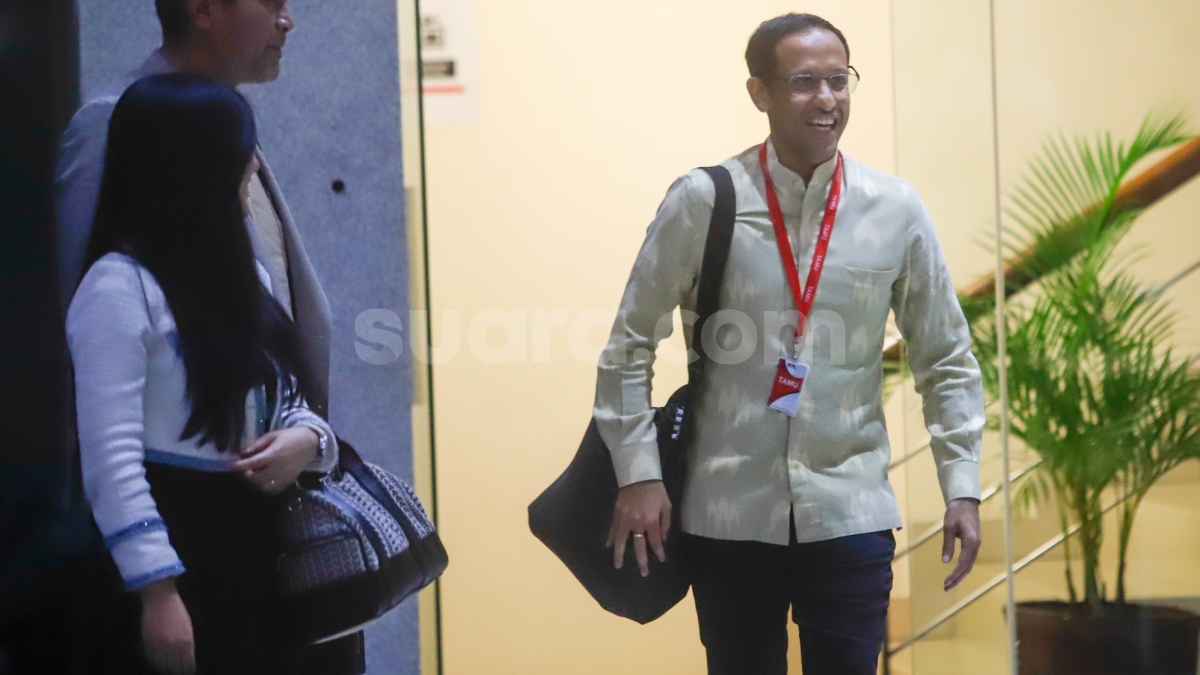 Babak Baru Nadiem Makarim: Sudah Tersangka di Kejagung, Kini Dibayangi Status Tersangka dari KPK