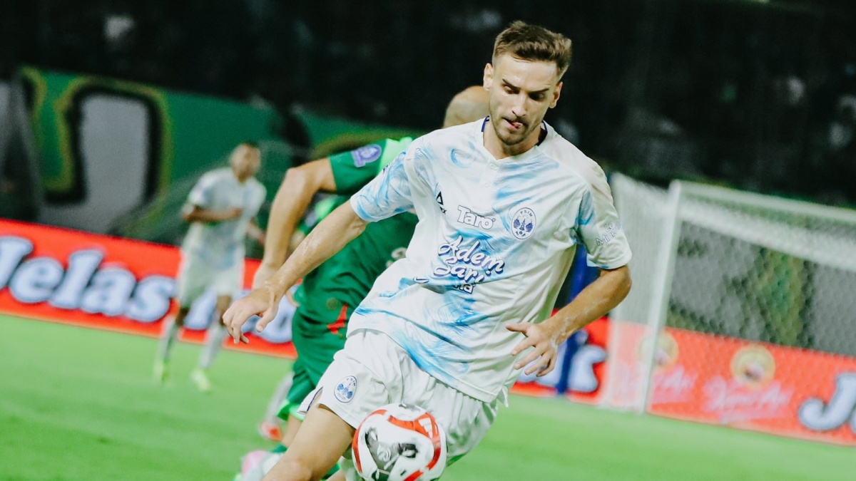 Hasil BRI Super League: Drama Injury Time! PSIM Curi 3 Poin dari Persebaya di GBT
