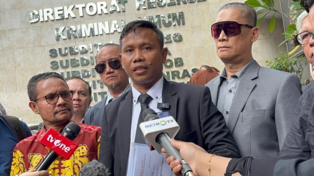 Relawan Jokowi Kebal Bui, Kubu Roy Suryo Tantang Jaksa OTT: Jangan-jangan Silfester Mencret di Rumah