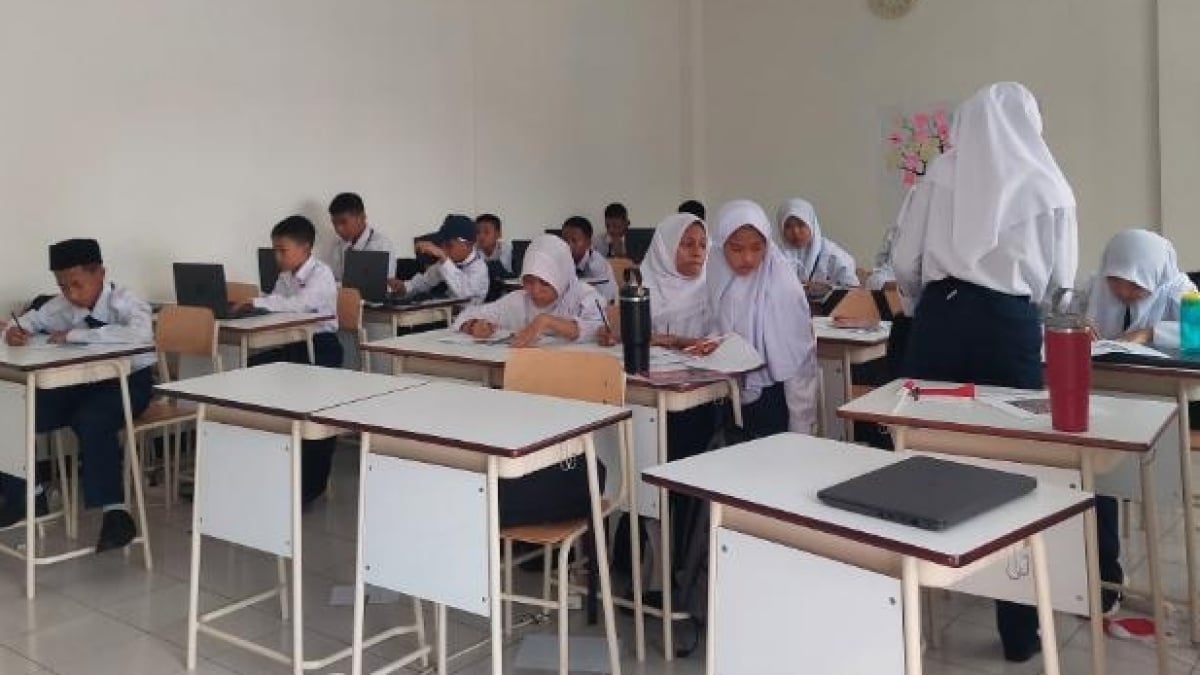 Animo Tinggi, PDIP Minta Kemensos 'Gaspol' Bangun Sekolah Rakyat