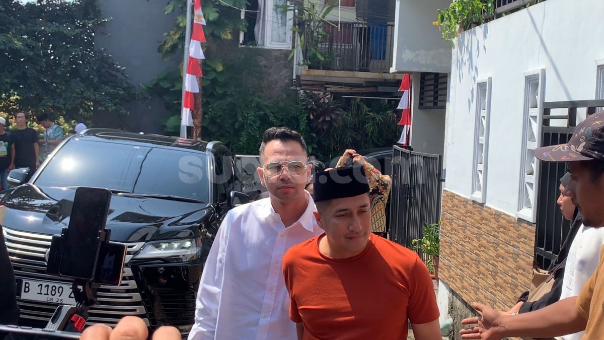 Ketemu Raffi Ahmad di Rumah Mpok Alpa, Ayu Ting Ting Kena Fitnah