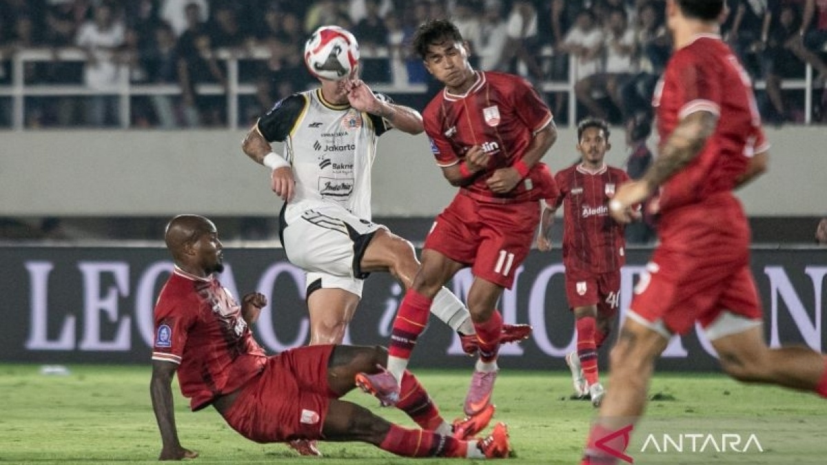 Tanpa Ribet Sekali Klik! Berikut Link Streaming Persis Solo vs PSM Makassar Malam Ini