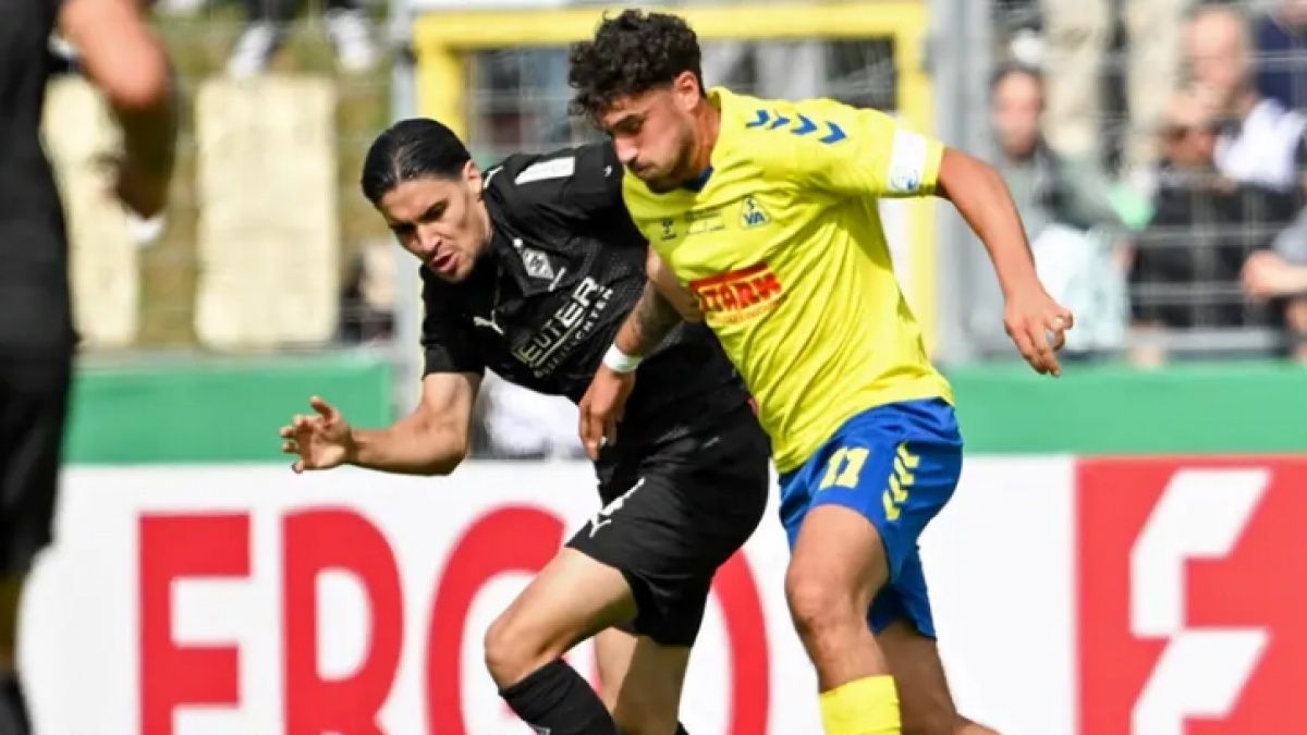 Pelatih Gladbach: Setiap Kali Kevin Diks Berlari, Ada Rasa Kram di Pahanya