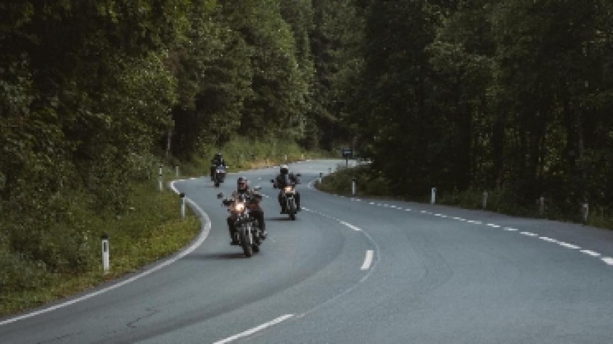Cari Motor yang Nyaman untuk Perjalanan Jauh? Intip 5 Pilihan Terbaiknya