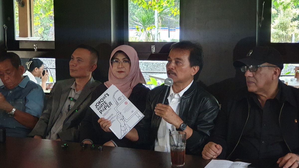 Asal Usul Gelar Bangsawan Roy Suryo, Eks Menpora Ini Luncurkan Buku tentang Jokowi