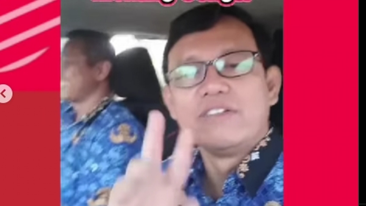 Heboh Perangkat Desa Grobogan Gaji Rp2 Juta Pamer Mobil: Kalah Gaji, Menang Gaya