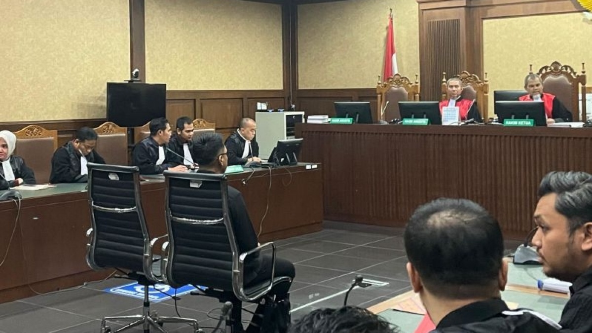 Eks Ketua PN Jaksel Didakwa Kantongi Rp15,7 Miliar, Terungkap Skema Bancakan Suap 'Geng Hakim'