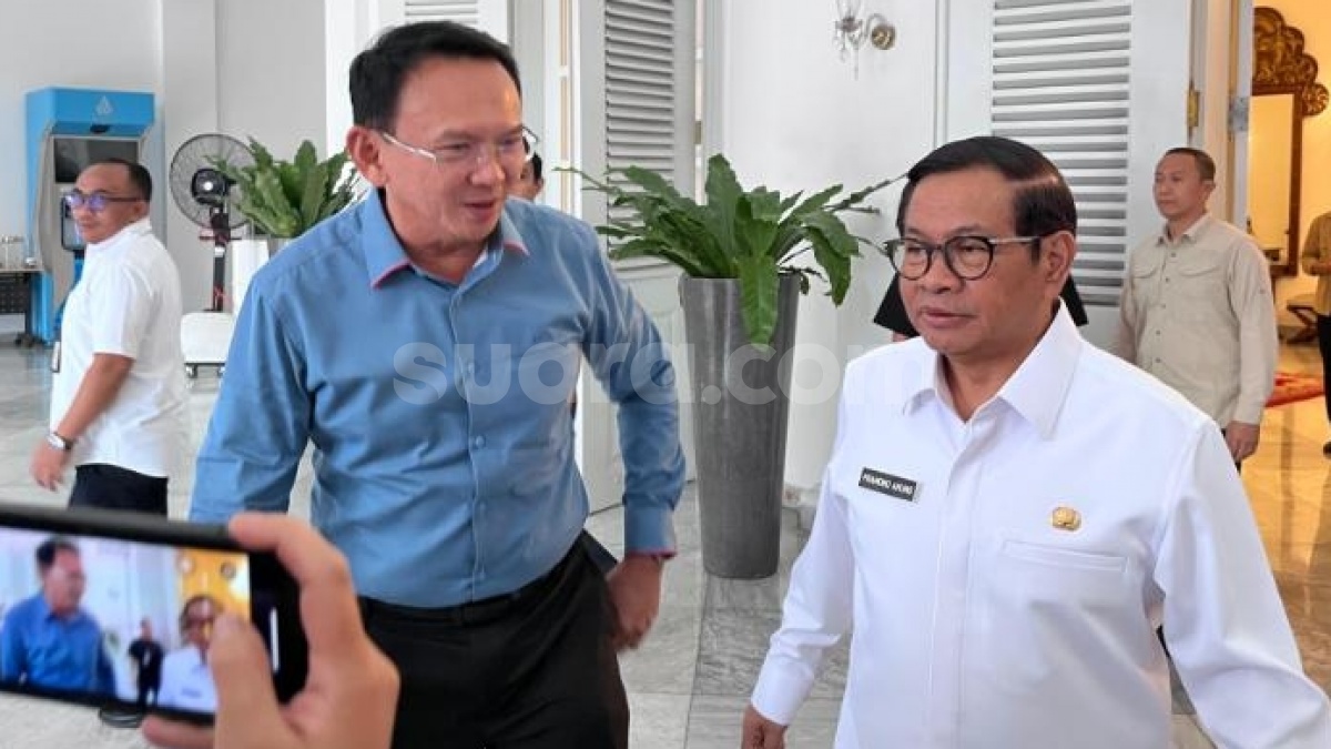 Ahok Temui Pramono Anung di Balai Kota, Bahas PBB hingga Sistem Voucher Digital