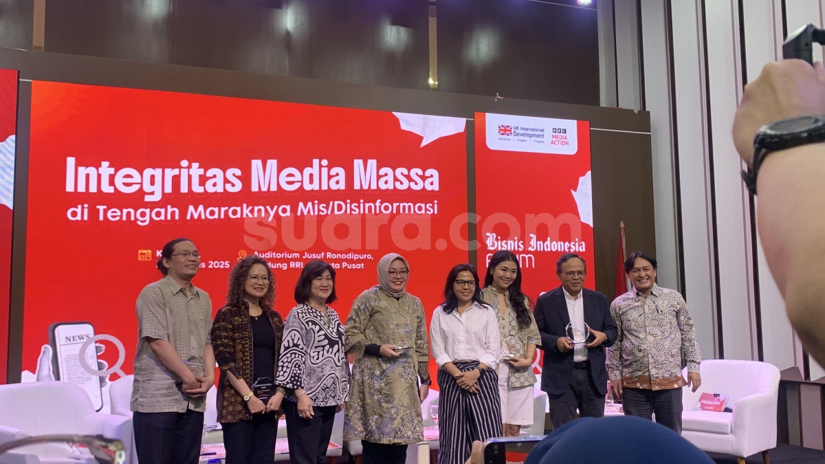 Lawan Tsunami Hoaks, Kominfo Tegaskan Sanksi, Google Perkuat Literasi