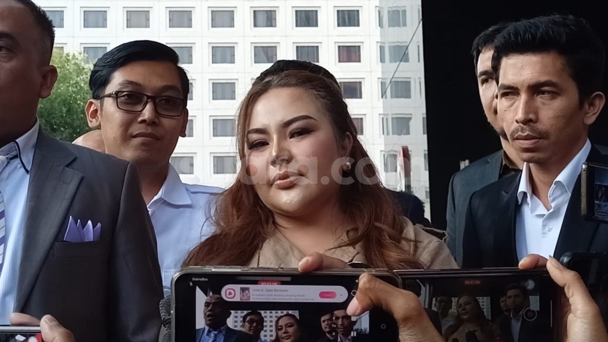 Dewi Perssik Skakmat Lisa Mariana yang Ngotot Minta Nafkah dari Ridwan Kamil: Kan Gak Ada Pernikahan