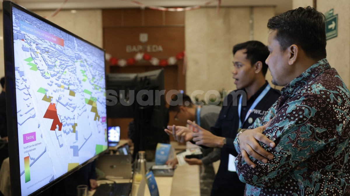 Melawan Jakarta Tenggelam: Limbah Elektronik Jadi Peringatan Dini Banjir