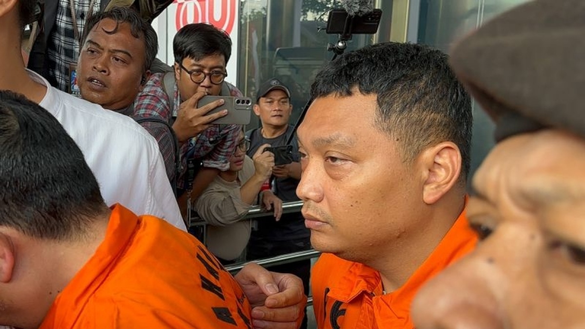 Komplotan Wamenaker Noel, Irvian Bobby Raup Uang Pemerasan Rp69 Miliar Buat Foya-foya
