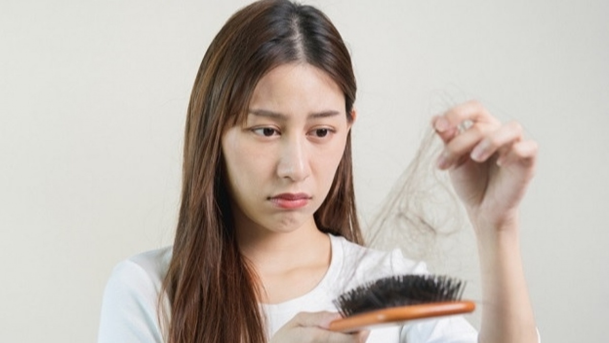Rambut Rontok? Konsumsi 8 Makanan Ini untuk Rambut Sehat dan Kuat!